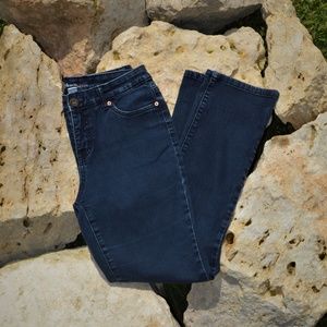 Style & Co. straight leg, tummy control